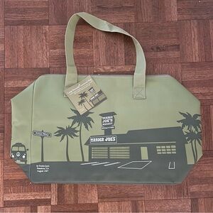 Trader Joe’s olive green insulated bag large